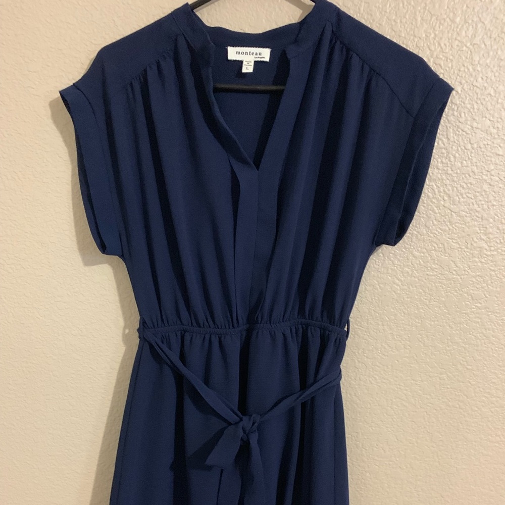Blue dress
